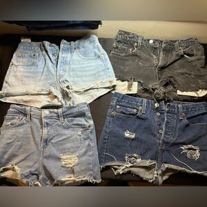 4 pack of Jean shorts all Levi’s